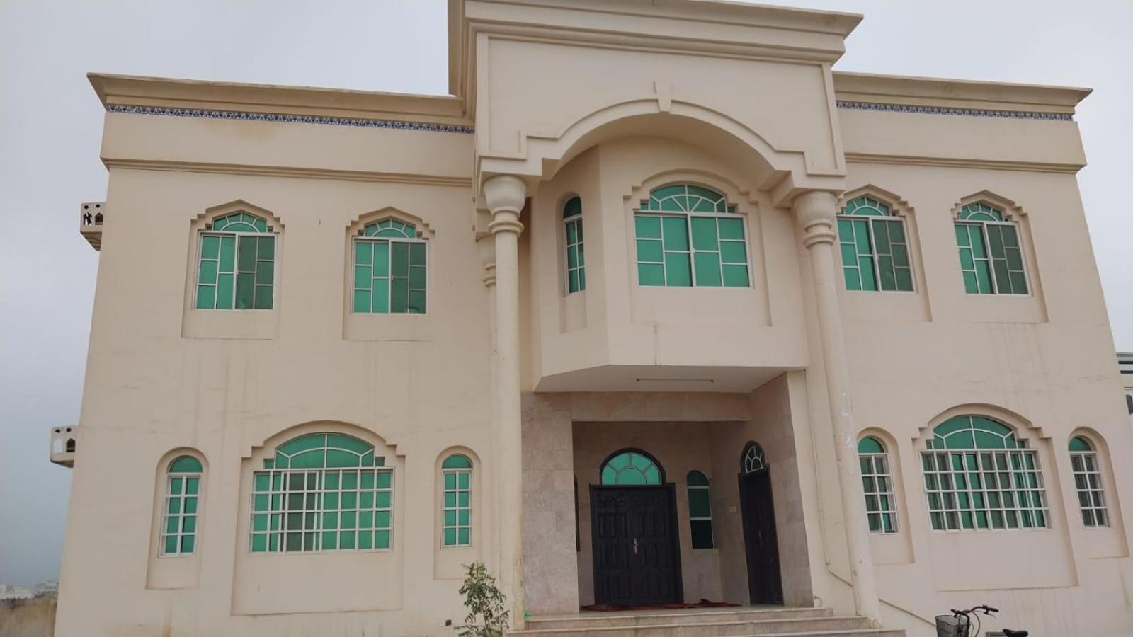 Villa 91 صلالة المظهر الخارجي الصورة